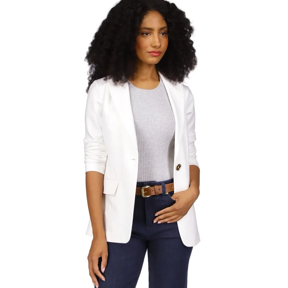 MICHAEL Kors White Ponte Knit Notch Lapel Long Sleeve Button Front Blazer - Picture 2 of 12